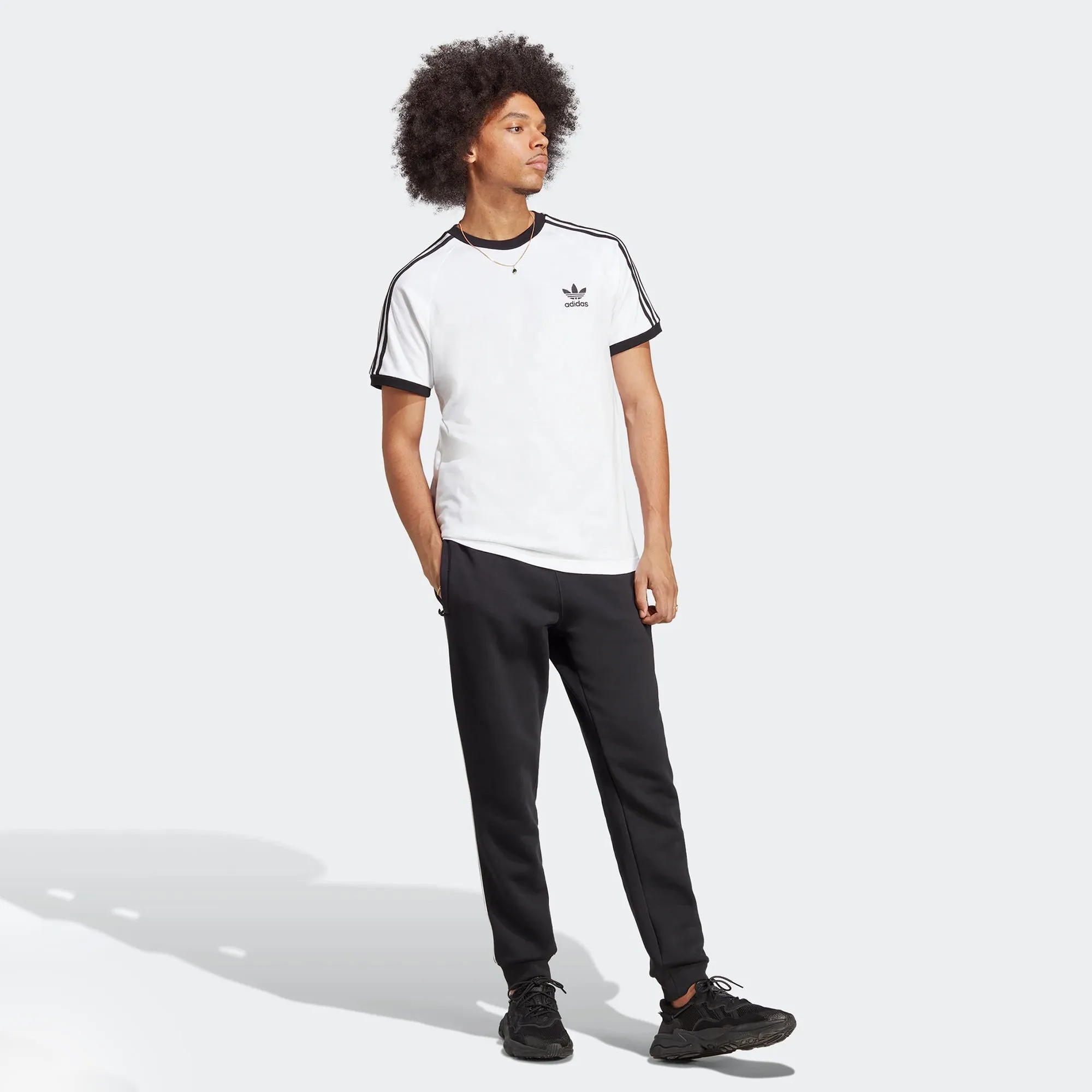 ADIDAS ORIGINALS | ADICOLOR CLASSICS 3-STRIPES TEE { WHITE/BLACK