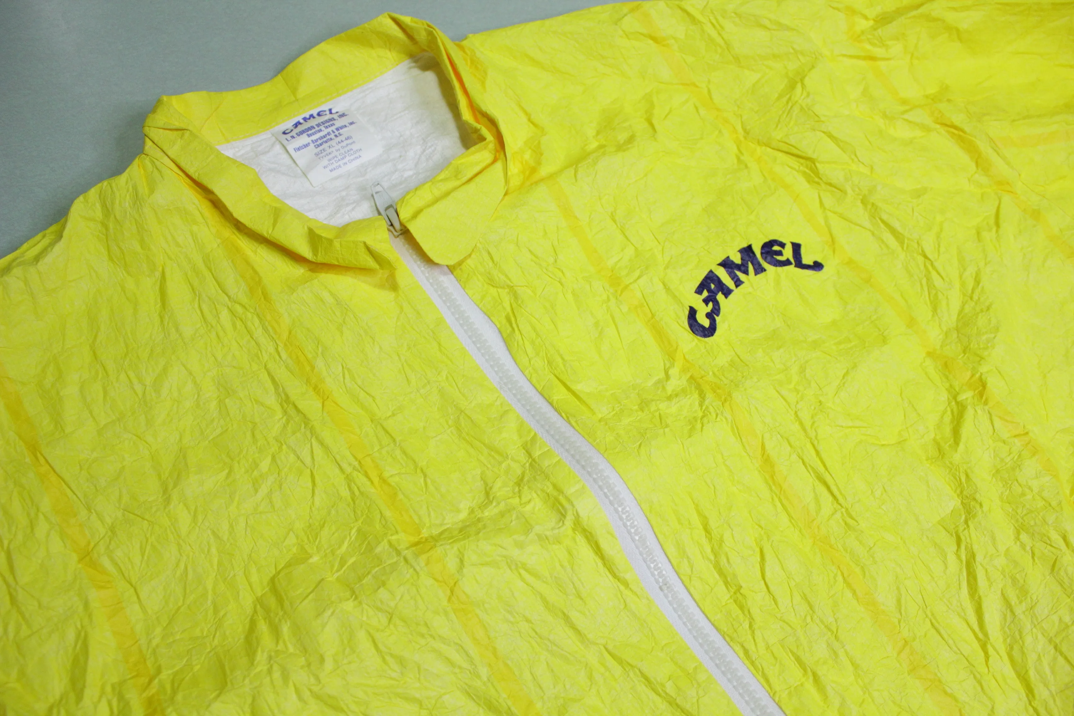 Camel Cigarettes Vintage 90's Smoking Twins Tyvek Tobacco 1992 Jacket